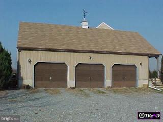 188 Bord George Road Columbus, NJ 08515 - Photo 3 of 6 Gallery Image 3