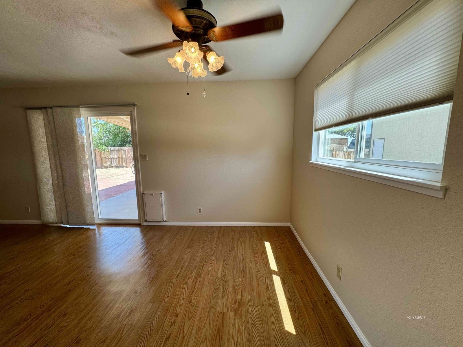 1144 West Coronado Avenue Ridgecrest, CA 93555 - Photo 14 of 33