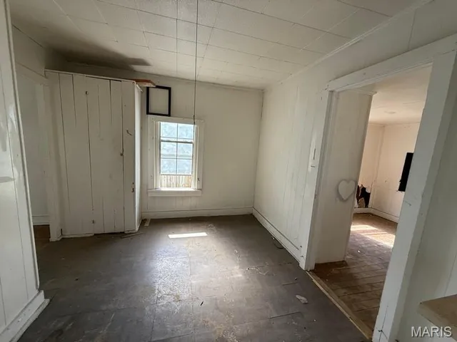 $9,999 | 504 East 8th Street, Portageville, MO 63873