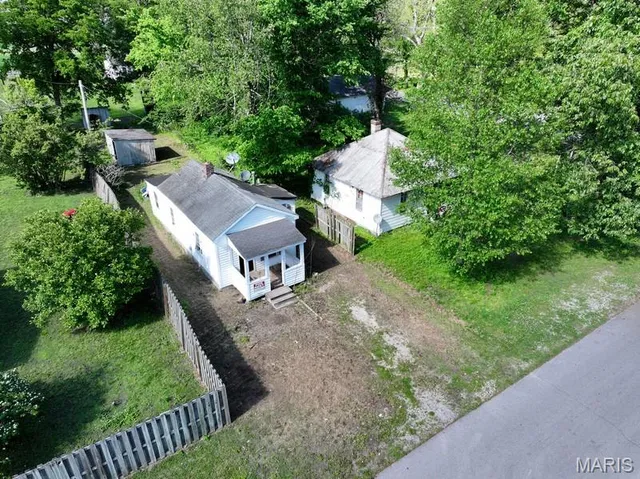 $9,999 | 504 East 8th Street, Portageville, MO 63873