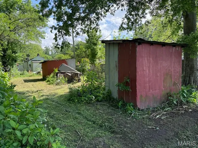 $9,999 | 504 East 8th Street, Portageville, MO 63873