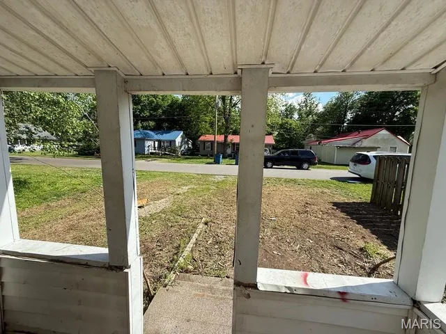 $9,999 | 504 East 8th Street, Portageville, MO 63873