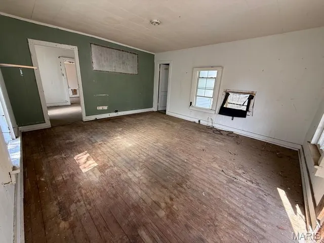 $9,999 | 504 East 8th Street, Portageville, MO 63873