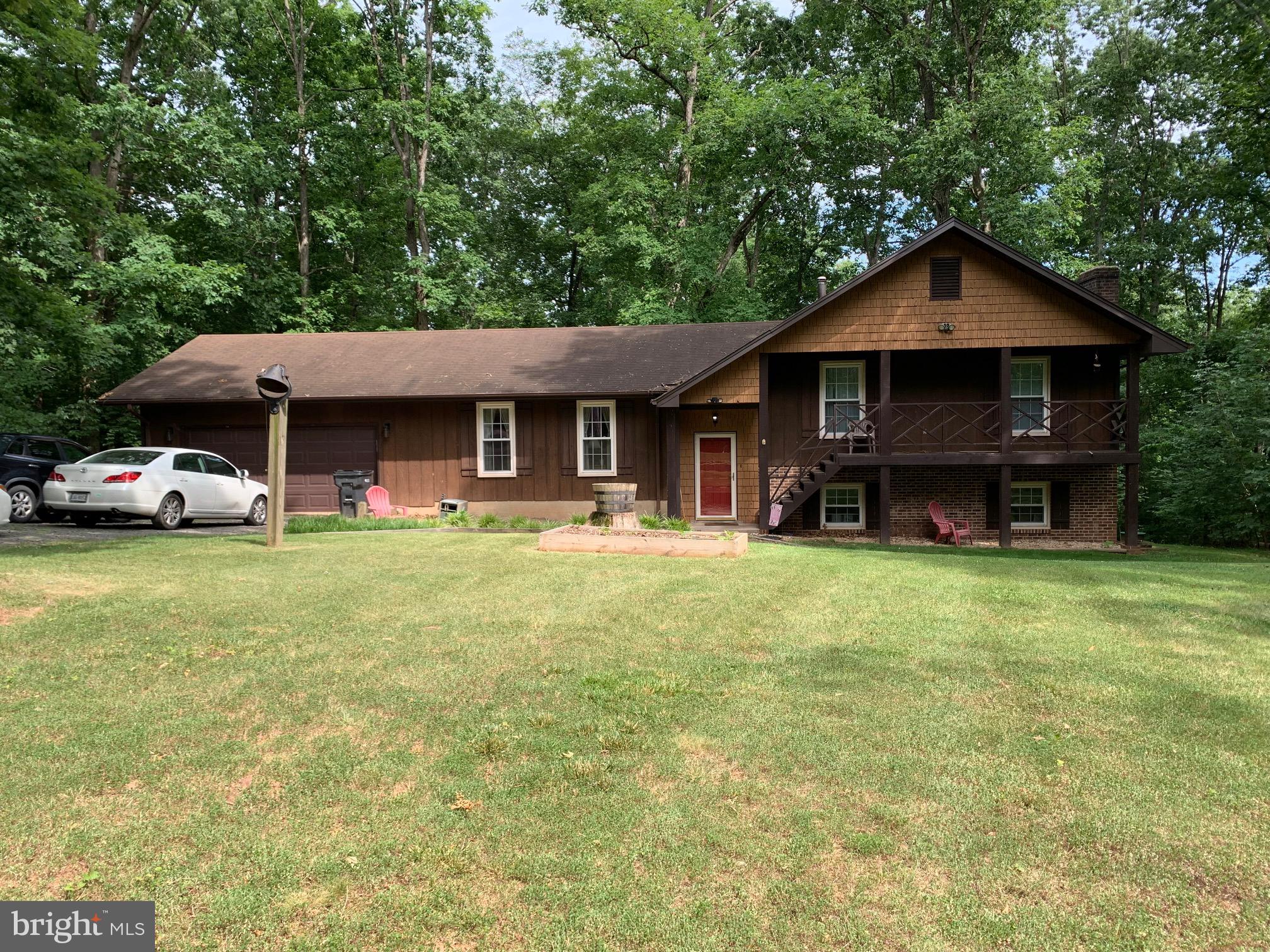 10404 Johnson Drive Manassas, VA 20110 - Photo 1 of 21