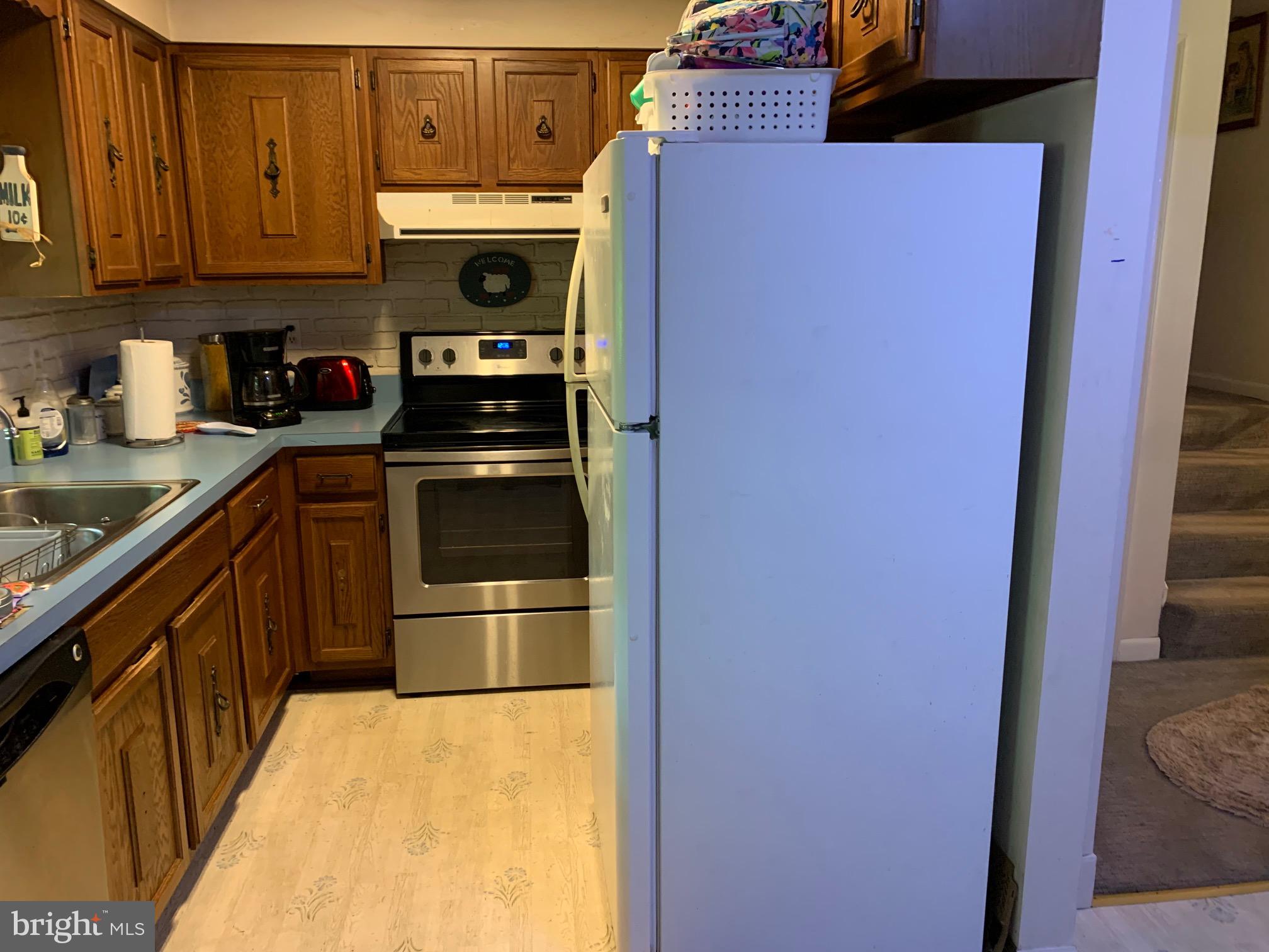 10404 Johnson Drive Manassas, VA 20110 - Photo 7 of 21