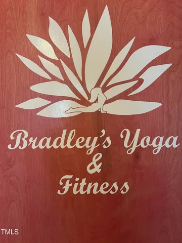 $324,900 | 2205 Gathering Sq Court, Fuquay-Varina, NC 27526