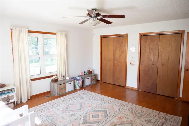 $305,000 | 615 Pine Street, Wellsville, KS 66092