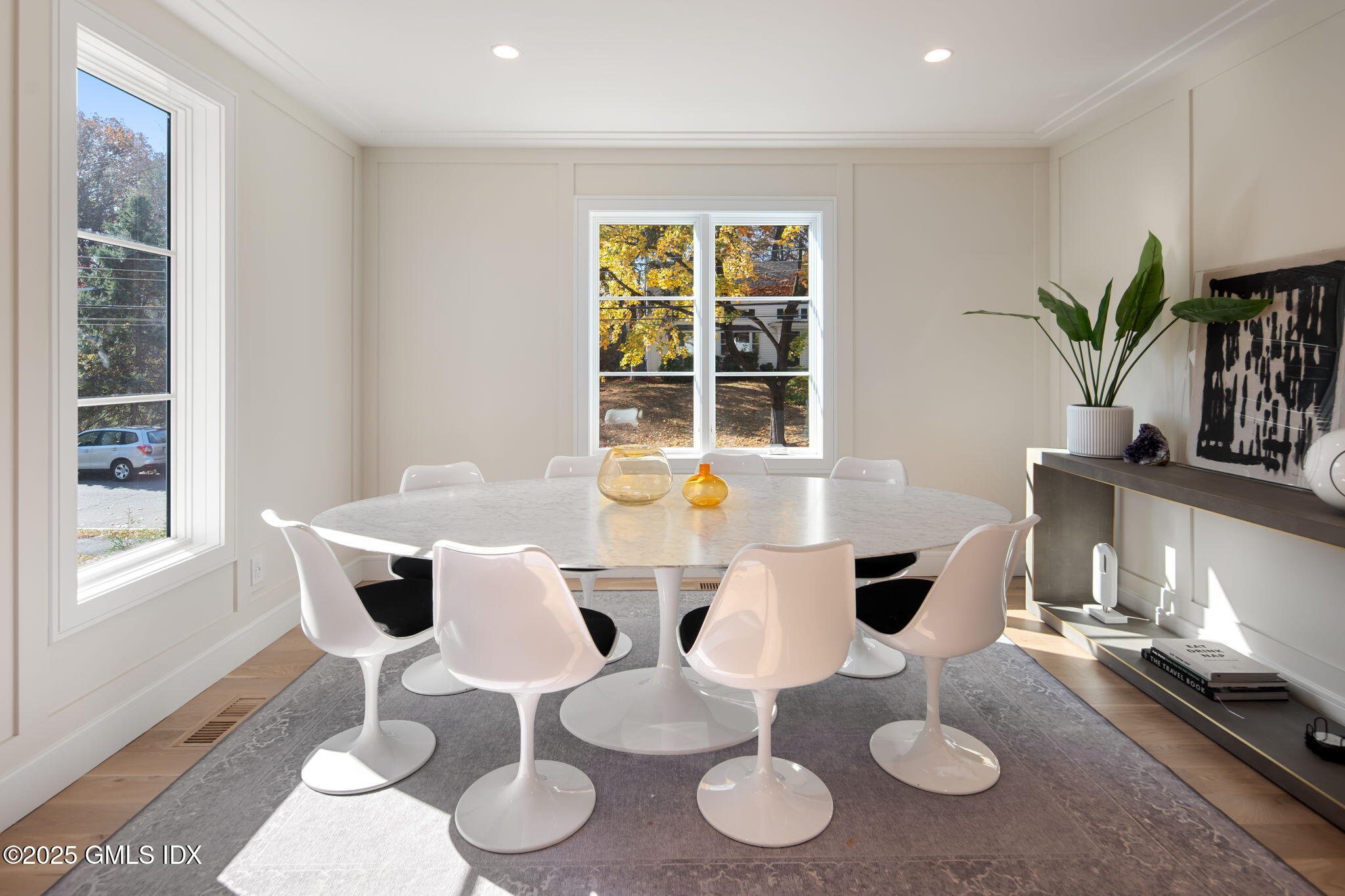 44 Amherst Road Old Greenwich, CT 06870 - Photo 20 of 39 a dining room with furniture and window
