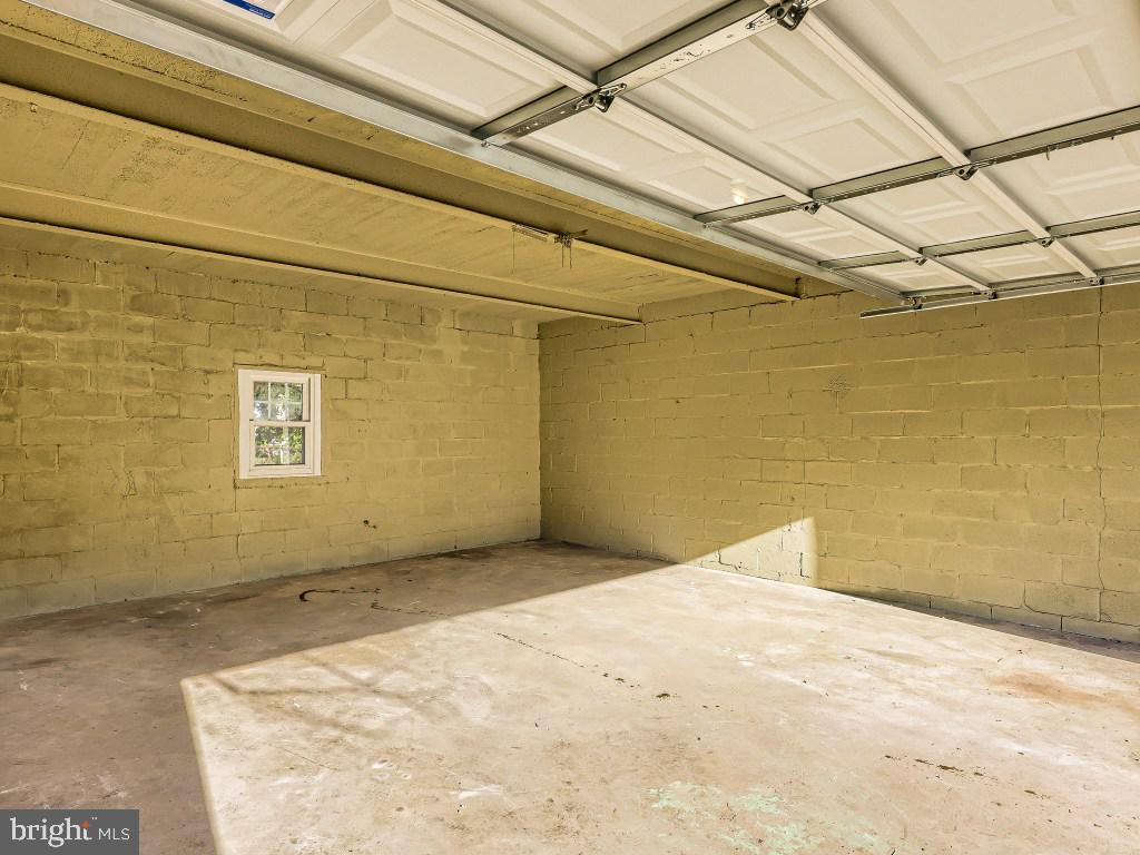 1913 Crestview Road Baltimore, MD 21239 - Photo 23 of 26 Large Two Car Garage