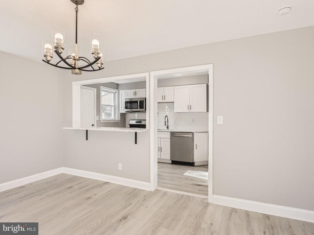 1913 Crestview Road Baltimore, MD 21239 - Photo 8 of 26 Dining Area
