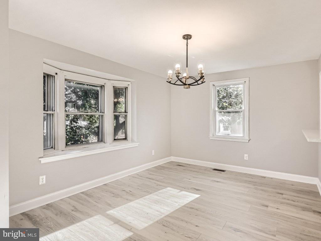 1913 Crestview Road Baltimore, MD 21239 - Photo 9 of 26 Dining Area