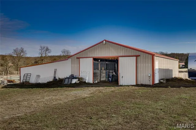 $389,900 | 1002 Gold Bits Drive, Farmington, MO 63640