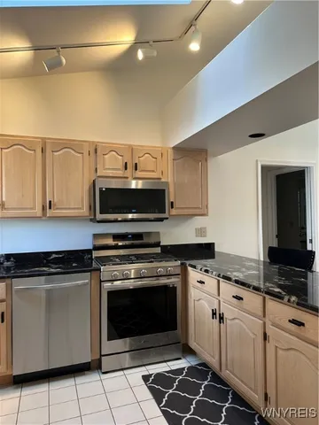 $359,000 | 42 Spicebush Lane, Amherst, NY 14221