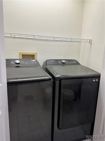 $359,000 | 42 Spicebush Lane, Amherst, NY 14221