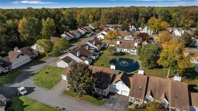 $359,000 | 42 Spicebush Lane, Amherst, NY 14221