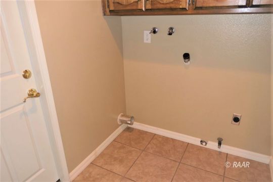 807 Randall Street Ridgecrest, CA 93555 - Photo 31 of 35