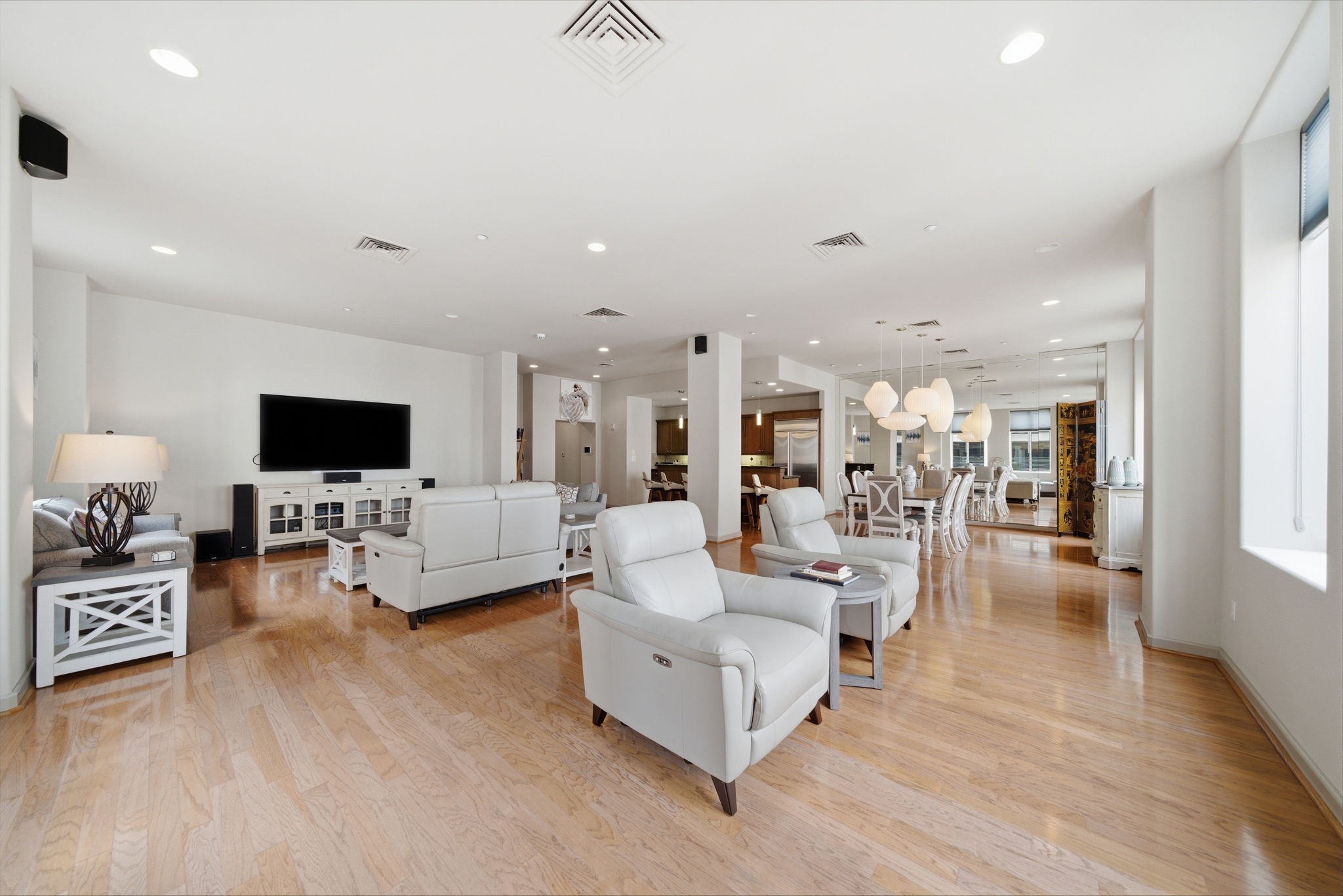 914 Main Street, Unit 801 Houston, TX 77002 - Photo 3 of 31