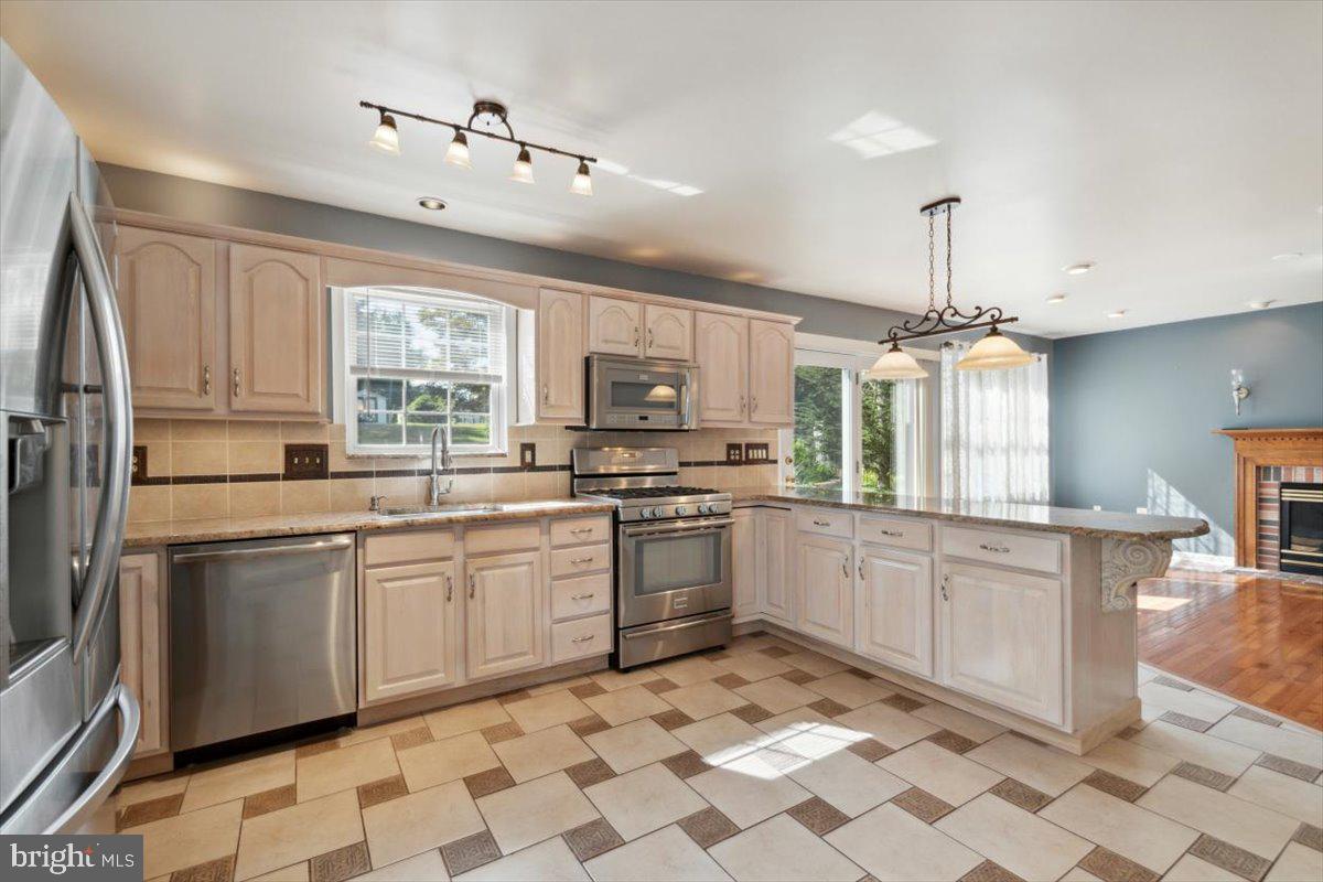 1211 Bon Air Road Havertown, PA 19083 - Photo 18 of 45 Beautiful modern kitchen with lots of upgrades