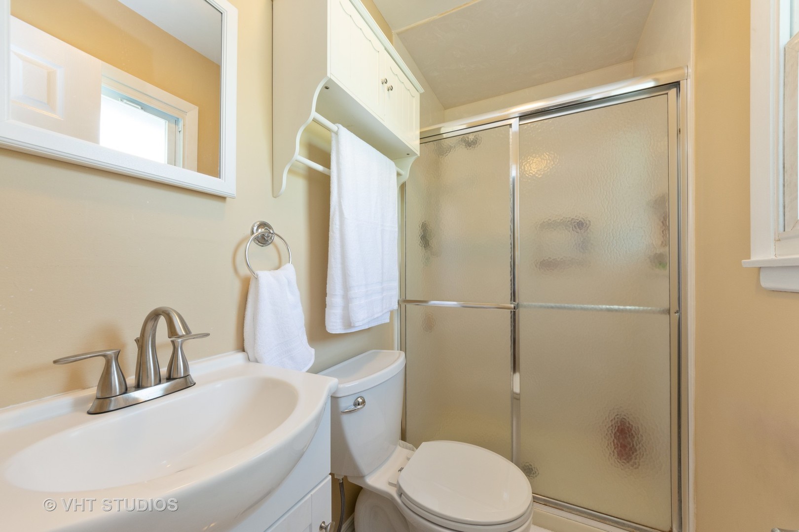 823 North Rohlwing Road Palatine, IL 60074 - Photo 7 of 14