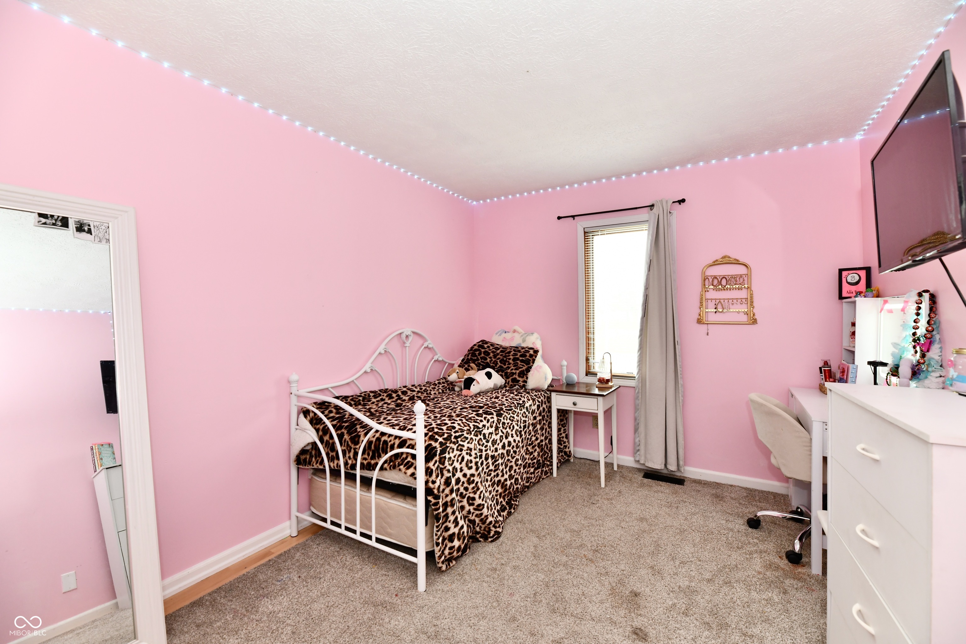 1132 Madrid Road Greenwood, IN 46143 - Photo 18 of 54