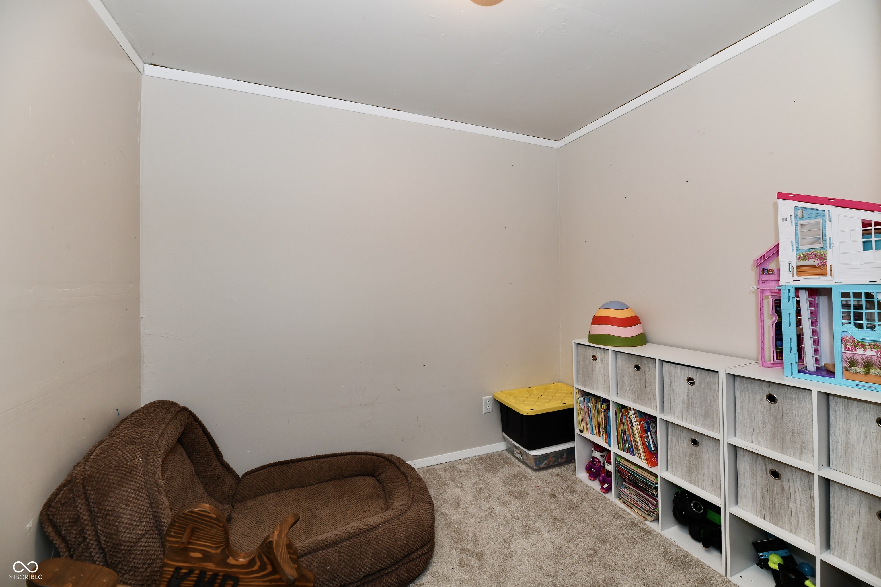 1132 Madrid Road Greenwood, IN 46143 - Photo 21 of 54