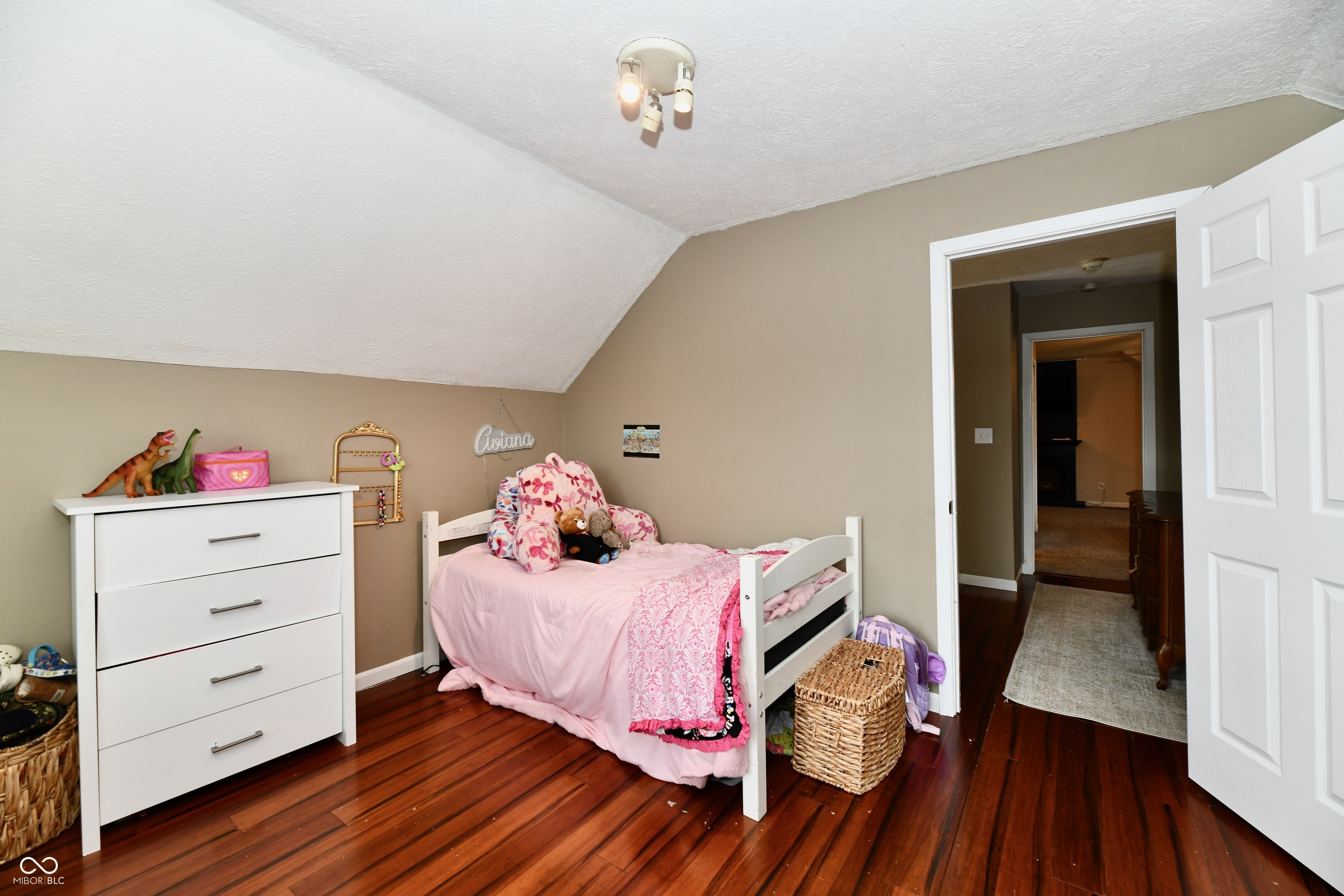 1132 Madrid Road Greenwood, IN 46143 - Photo 32 of 54