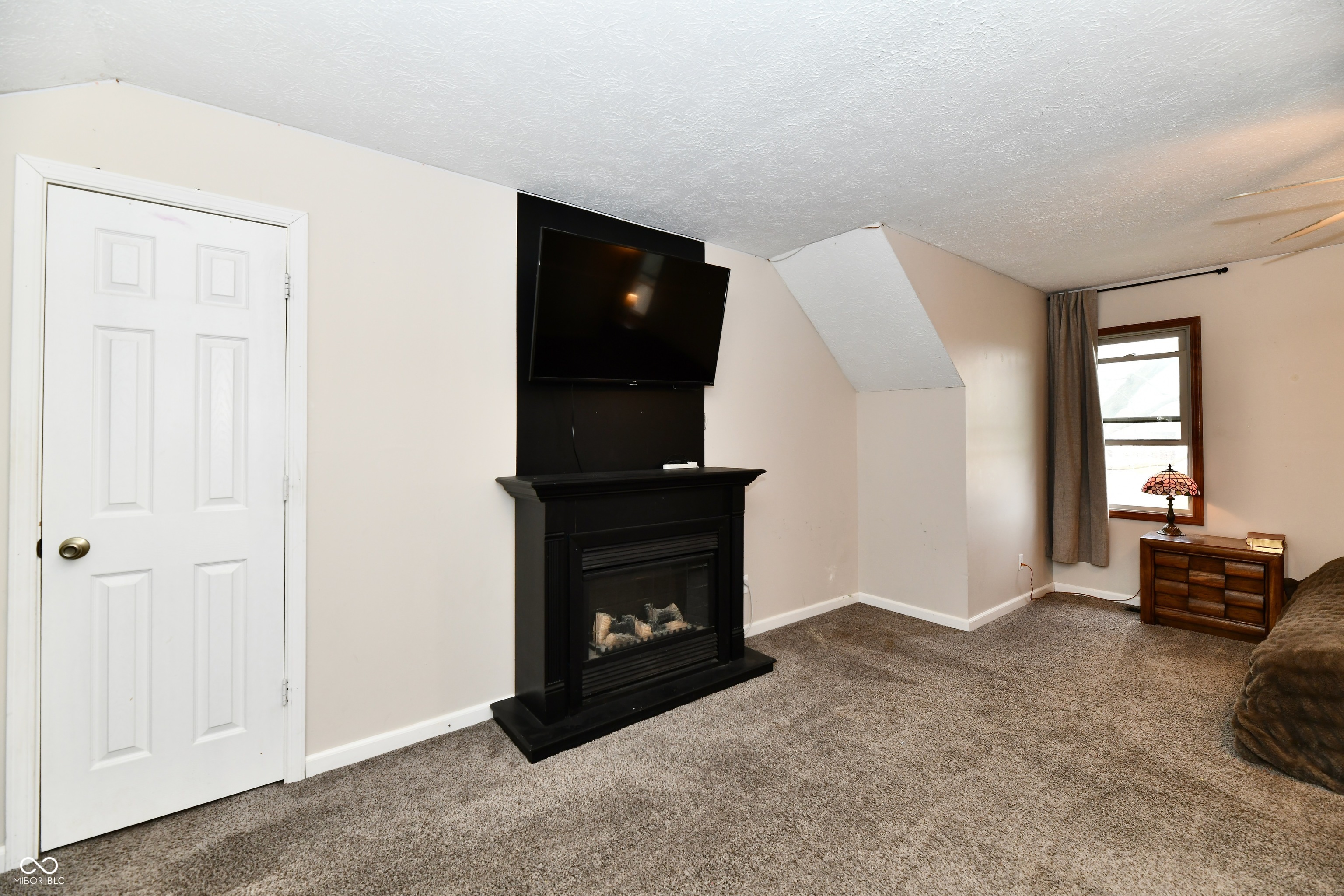 1132 Madrid Road Greenwood, IN 46143 - Photo 38 of 54