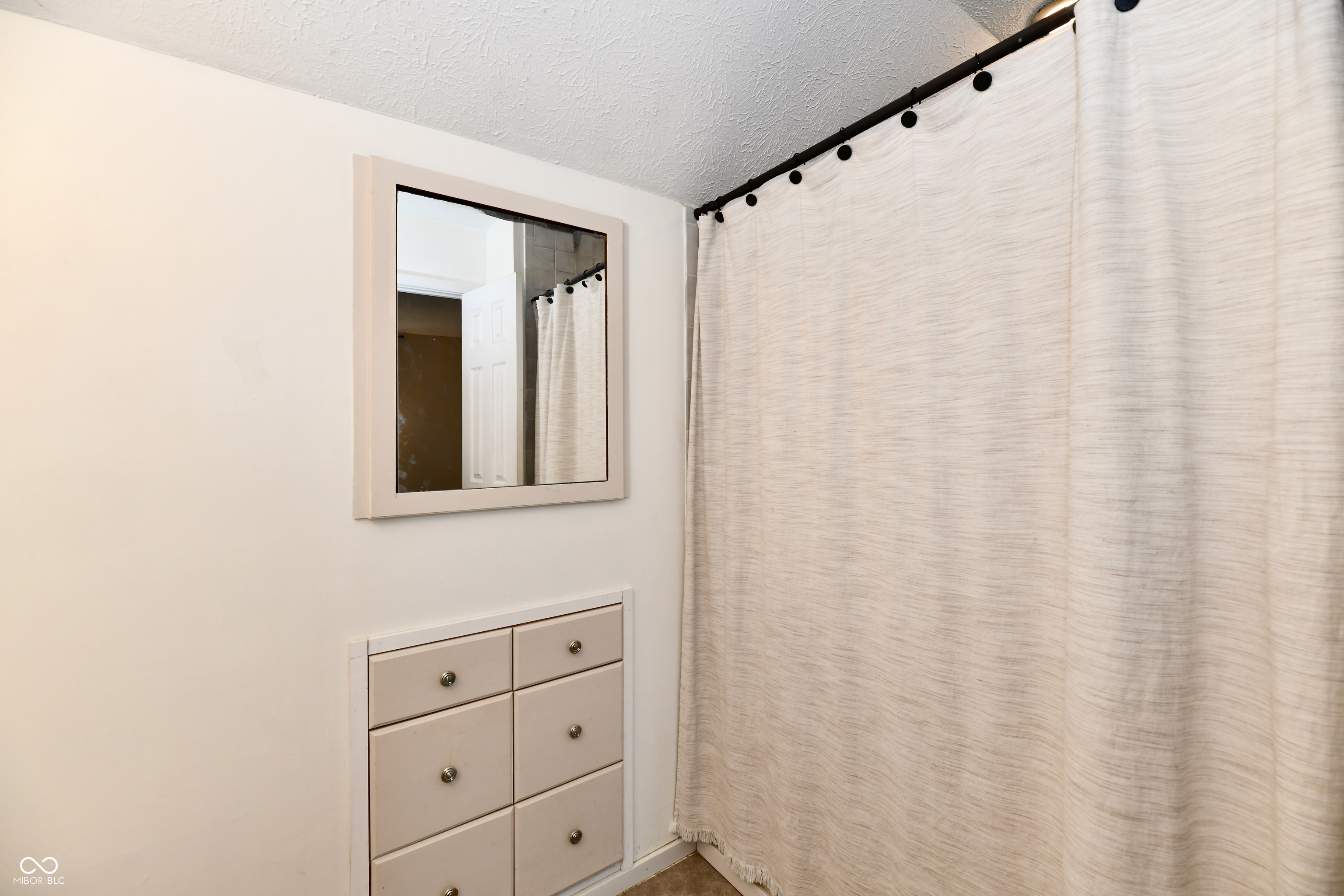 1132 Madrid Road Greenwood, IN 46143 - Photo 40 of 54