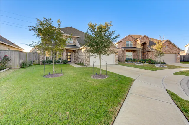 $3,400 | 30243 Twisting Springs Drive, Brookshire, TX 77423