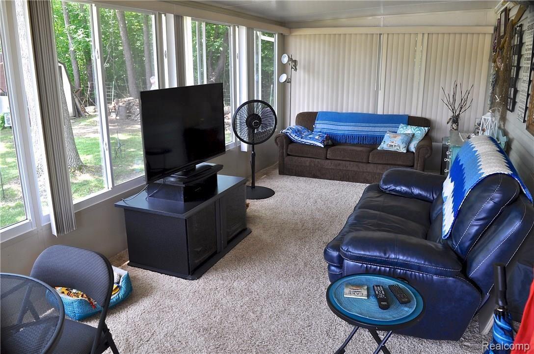 965 Tyrrell Road, Unit 43/44 Bancroft, MI 48414 - Photo 20 of 36 965T 20.JPG