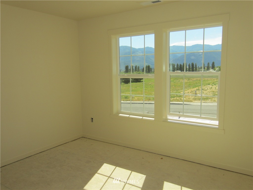 17 Summer Breeze Road Manson, WA 98831 - Photo 5 of 8 Gallery Image 5