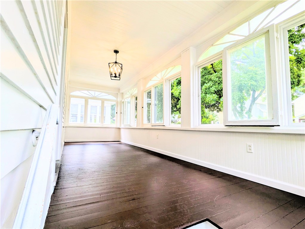 116 Allandale Avenue Rochester, NY 14610 - Photo 3 of 32 Gallery Image 3