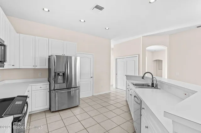 $674,900 | 943 Carriage Hill Road, Melbourne, FL 32940