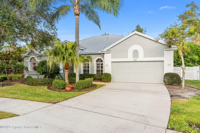 $674,900 | 943 Carriage Hill Road, Melbourne, FL 32940