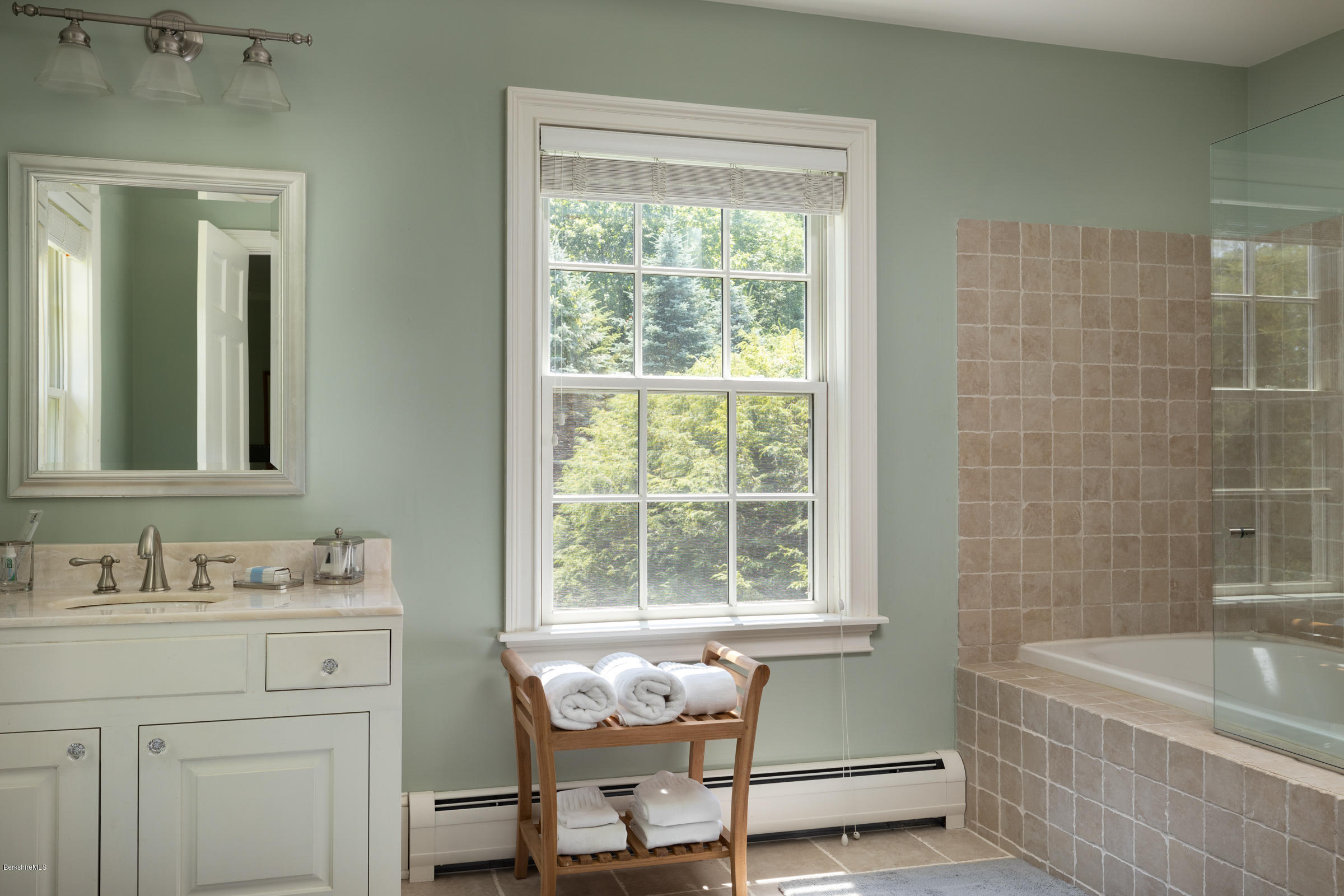 1888 Dublin Road Richmond, MA 01254 - Photo 19 of 38 GUEST ROOM 1 BATH