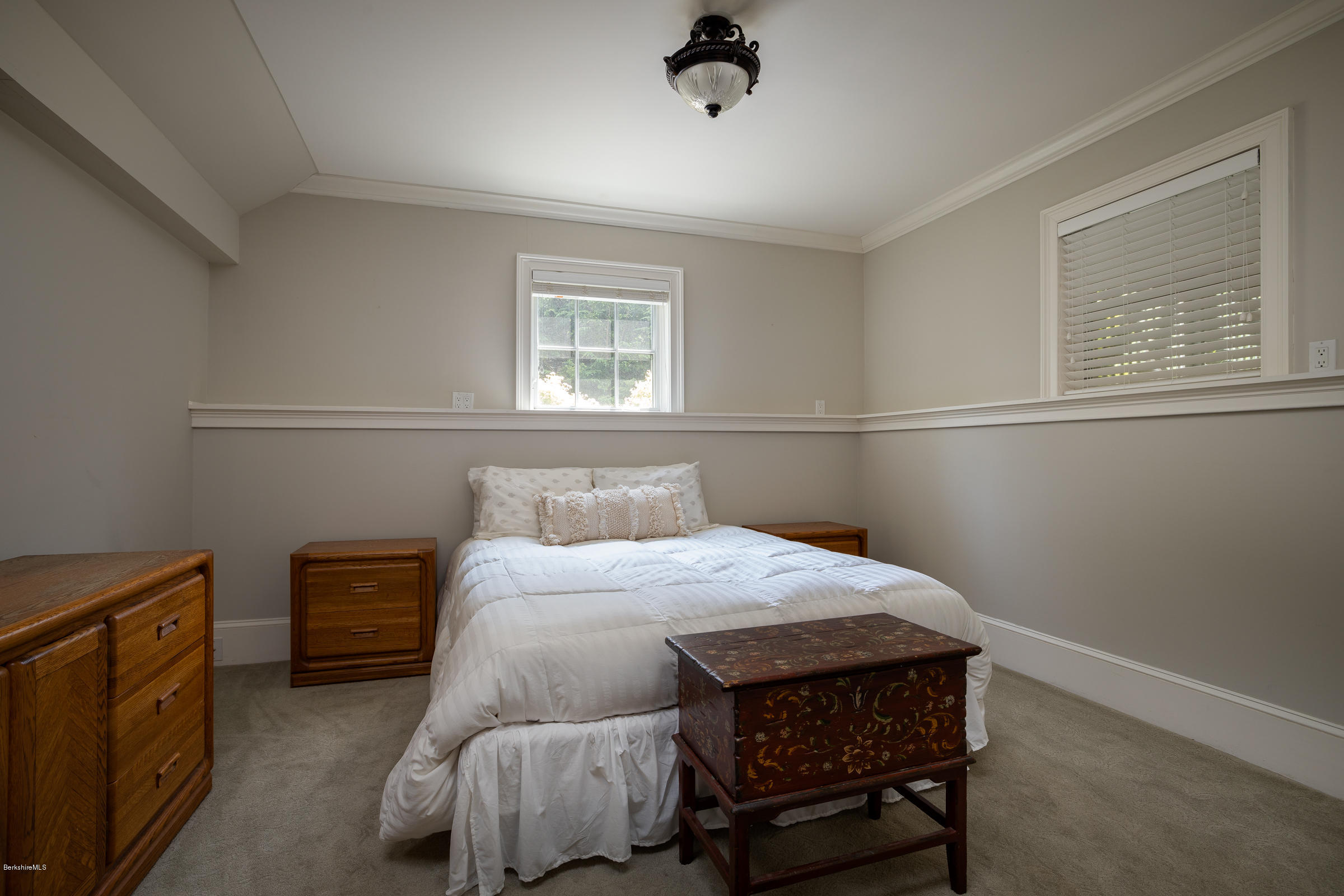 1888 Dublin Road Richmond, MA 01254 - Photo 25 of 38 GUEST ROOM 3