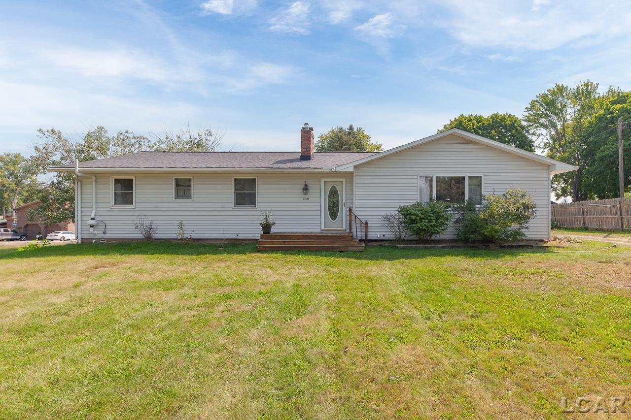 11636 West M50 Road Brooklyn, MI 49230 - Photo 1 of 40 50153428-103ce340-08b5-4758-8d64-c8da0263f0d7.JPG