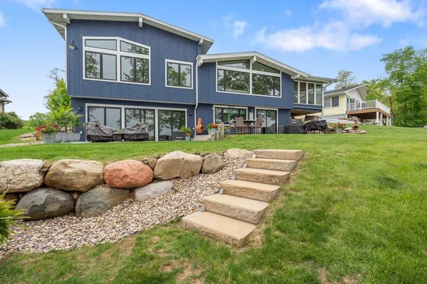 $2,150,000 | N2348 Trails End Road, Lodi, WI 53555