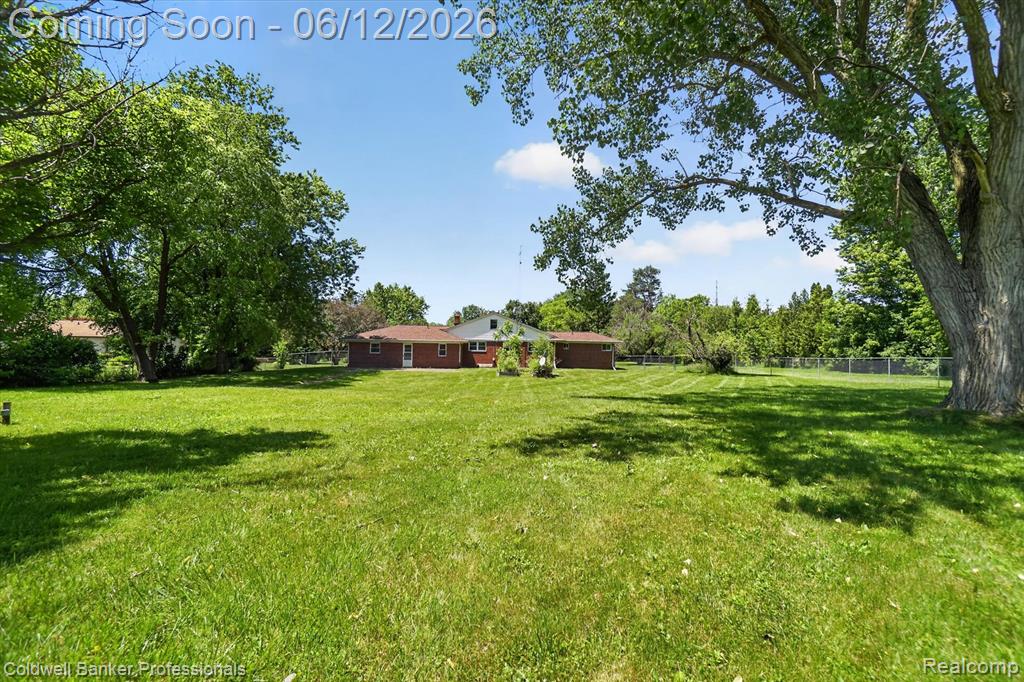 8245 Fenton Road Grand Blanc, MI 48439 - Photo 45 of 49