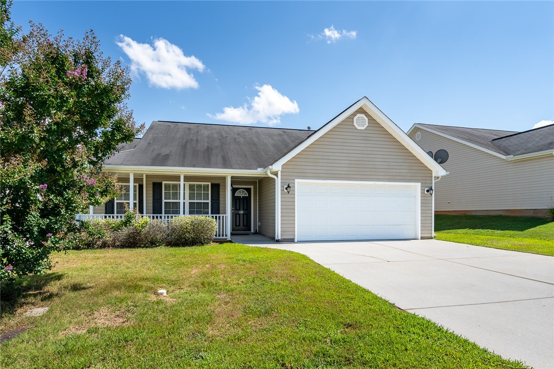 121 Shakleton Drive Anderson, SC 29625 - Photo 3 of 28 Gallery Image 3