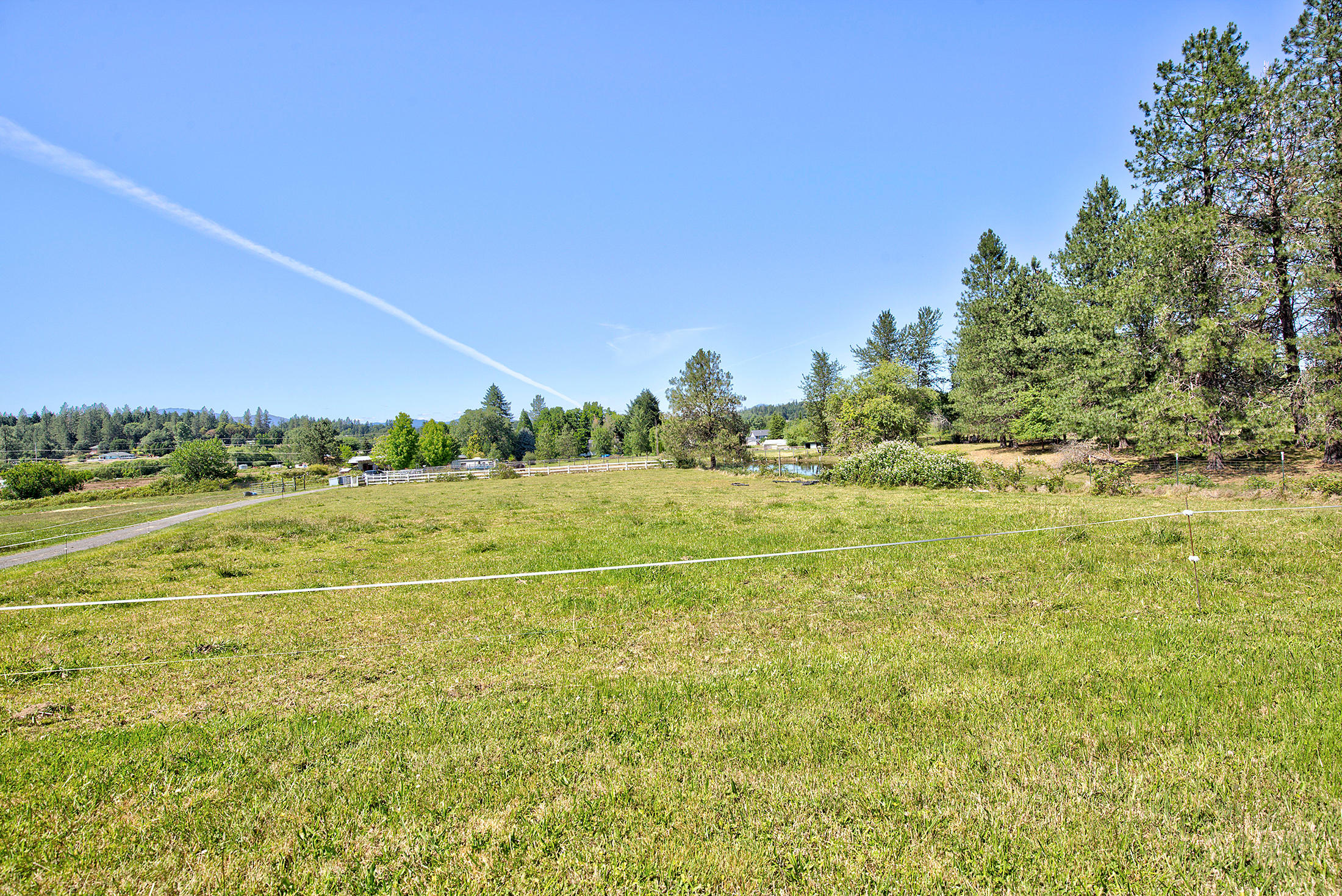 5341 Jerome Prairie Road Grants Pass, OR 97527 - Photo 37 of 51 jerome041