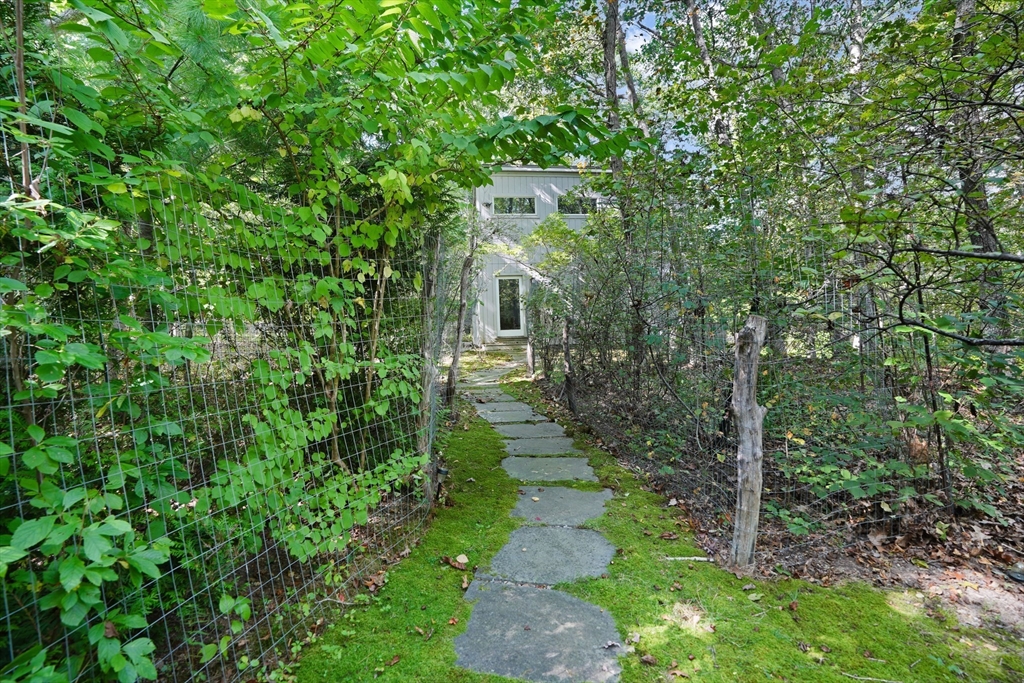 21-25 Fulling Mill Road Chilmark, MA 02535 - Photo 29 of 42 Gallery Image 29