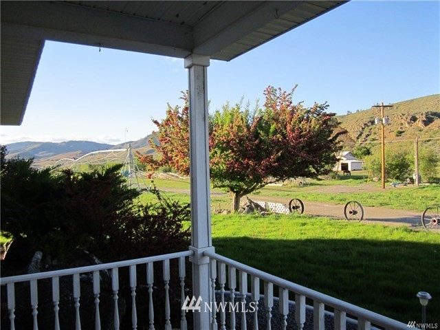 967 Conconully Road Okanogan, WA 98840 - Photo 17 of 25