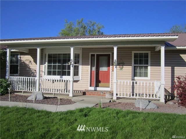 967 Conconully Road Okanogan, WA 98840 - Photo 3 of 25