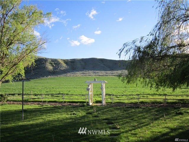 967 Conconully Road Okanogan, WA 98840 - Photo 21 of 25