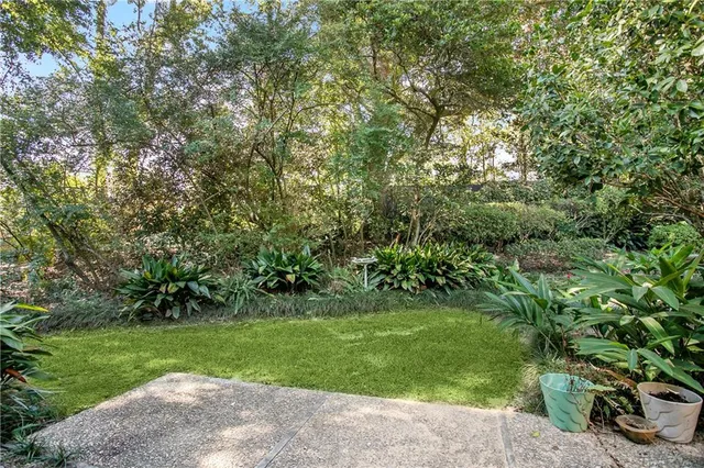 $2,000 | 110 East Brighton Court, Mandeville, LA 70471