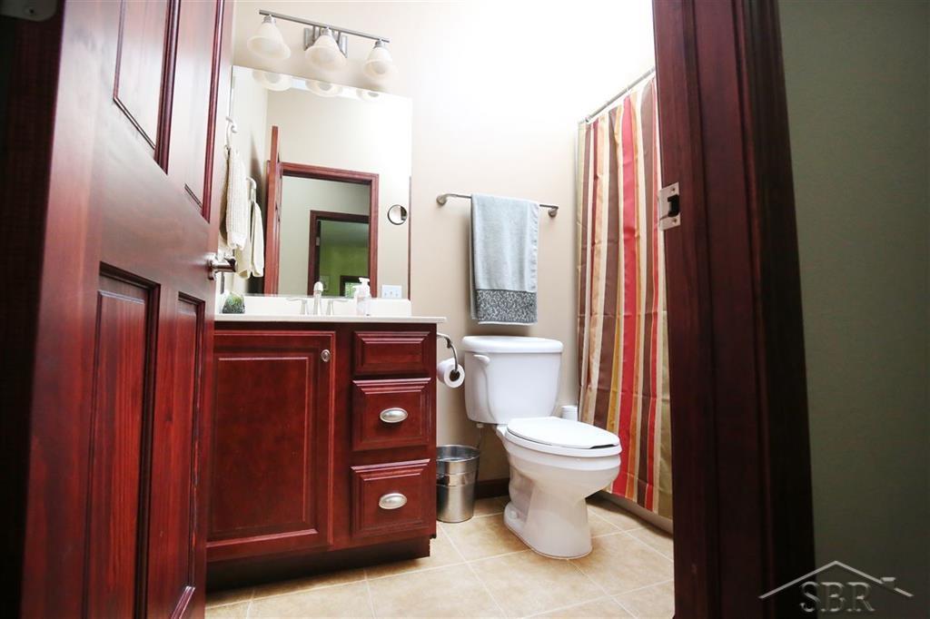 1886 West Stewart Road Midland, MI 48640 - Photo 15 of 43 31394602-14.JPG