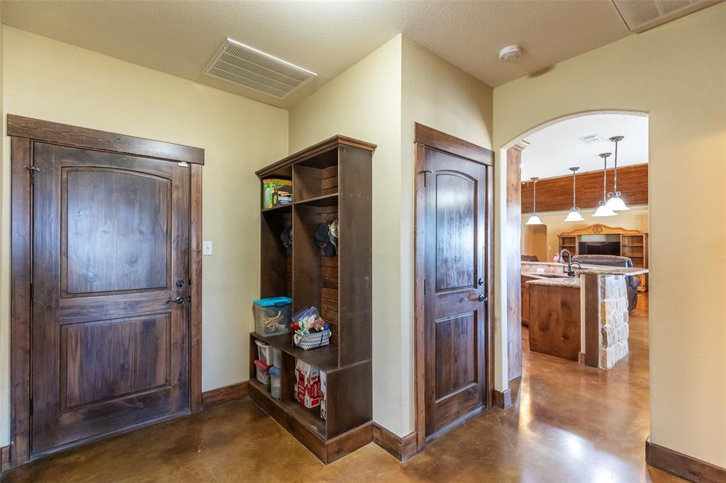 14600 Interstate 20 Roscoe, TX 79545 - Photo 17 of 40 Mud Room w/ Built In Cabinetry