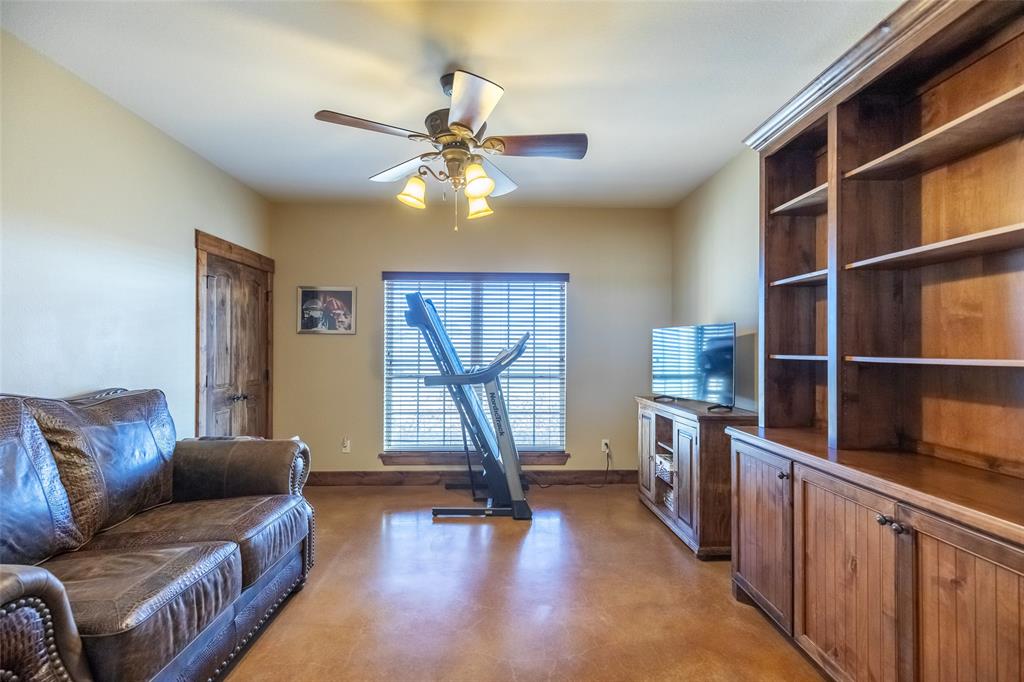 14600 Interstate 20 Roscoe, TX 79545 - Photo 18 of 40 Flex Space (Bedroom 4/Large Office/Gameroom), Built In Cabinetry & Closet