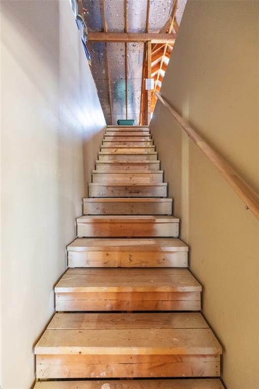14600 Interstate 20 Roscoe, TX 79545 - Photo 28 of 40 Stairway Leading to Unfinished Bonus Room